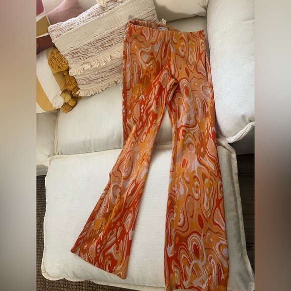 Zara pants in excellent conditions!! - Picture 2 of 4
